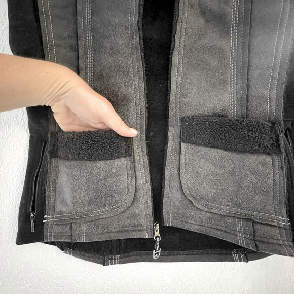 Kühl // Sherpa Vest in Black - Picture 5 of 8